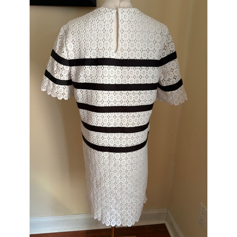English Factory White Eyelet Lace Black Striped Short Sleeve Shift Dress Medium - Picture 8 of 9